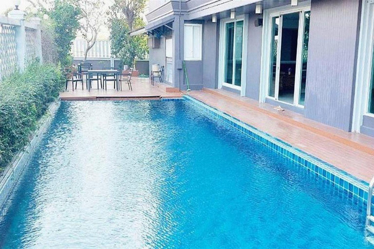 Sport & Beauty 2, Convenient Grand Hotel, Bang Sao Thong