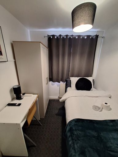 Bedroom 2, Florina house, Salford