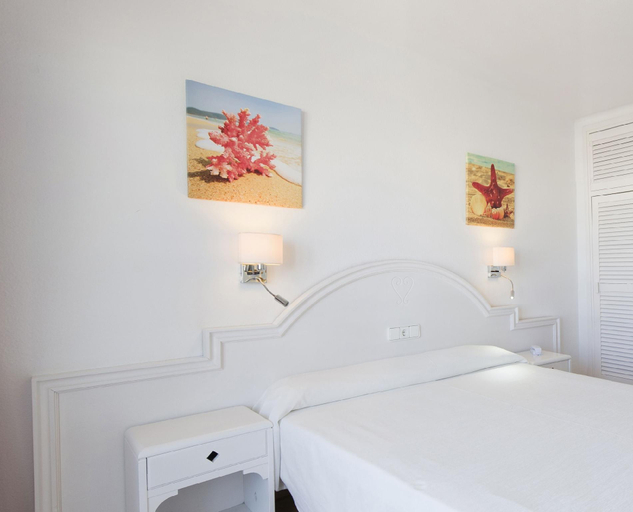 Bedroom 3, Coral Star Hotel, Baleares