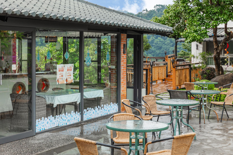 Food & Drinks 4, Meitiyuan Hostel, Miaoli