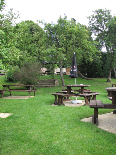 Terrace/patio, The Catherine Wheel, Gloucestershire