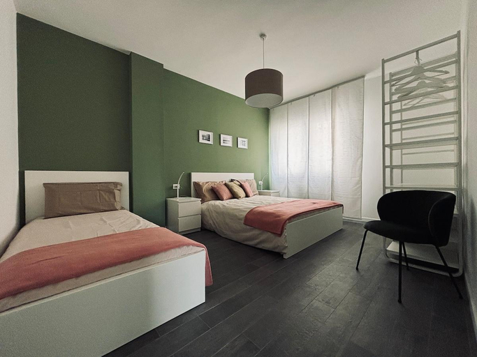 Bedroom 4, Ca' D'Amore with free parking, Treviso