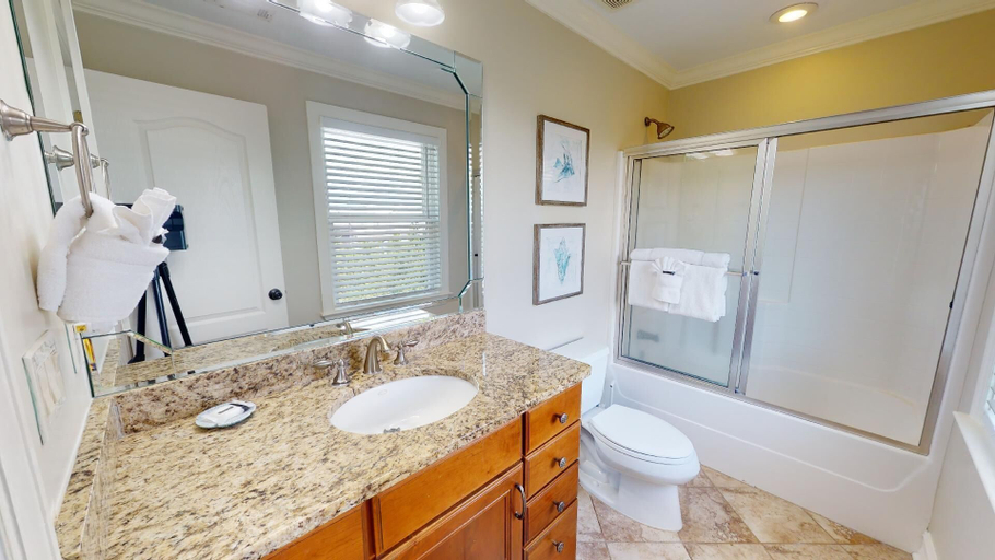 Bathroom 4, The Pelican House by Tybee Vacation Rentals, Chatham