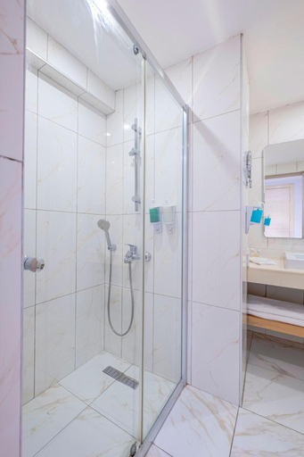 Bathroom 5, Queen's Park Resort Goynuk, Kemer