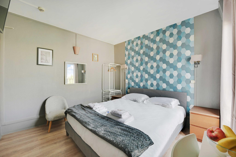 Bedroom 2, Studio Cosy - 2P - Canal Saint-Martin, Paris