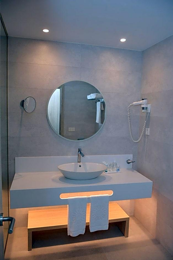 Bathroom 5, Bahia Principe Explore Fantasia All Inclusive, Santa Cruz de Tenerife