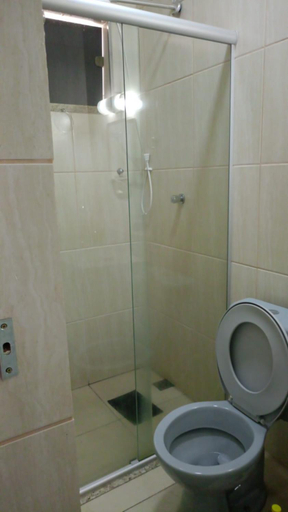 Bathroom 2, Flats & Suites do Lago, Guapé