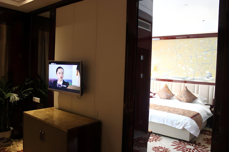Bedroom 2, Jin Peng Plaza Hotel, Chuzhou
