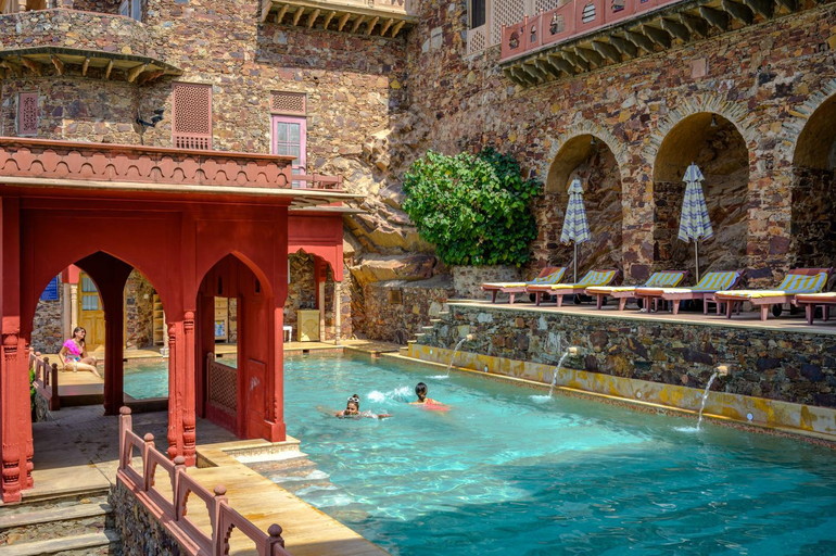 Sport & Beauty 5, Neemrana Fort-Palace, Alwar