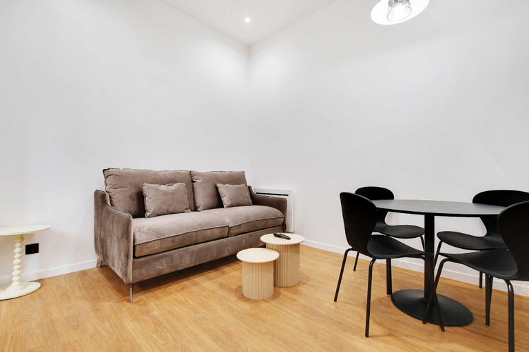 Interior view 3, Charming apartment - 1BR - 4P - Montreuil, Seine-Saint-Denis
