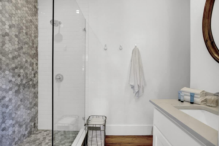 Bathroom 3, The Homestead Main House, Gillespie