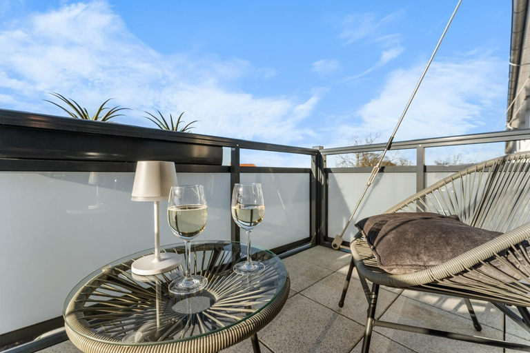 Others 2, LINDENLOFT - Modernes Apartment am Lindenbogen, Oldenburg