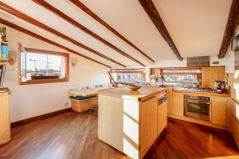 Kitchen 5, Rooftop Terrace Penthouse & 360° Views | Venice5th, Venezia