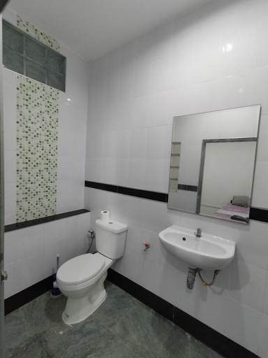 Bathroom 3, Den Nest Guest House KRABI, Mueang Krabi
