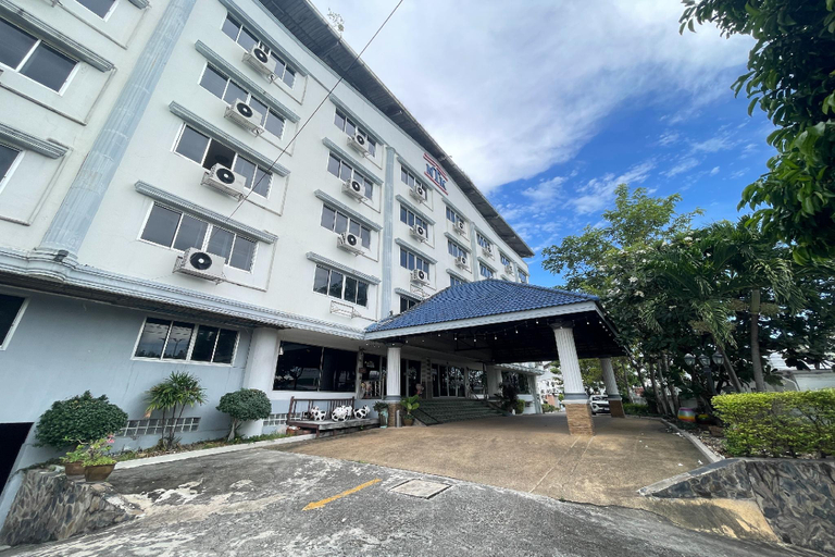 Exterior & Views 2, NTK Residence Hotel, Muang Chon Buri