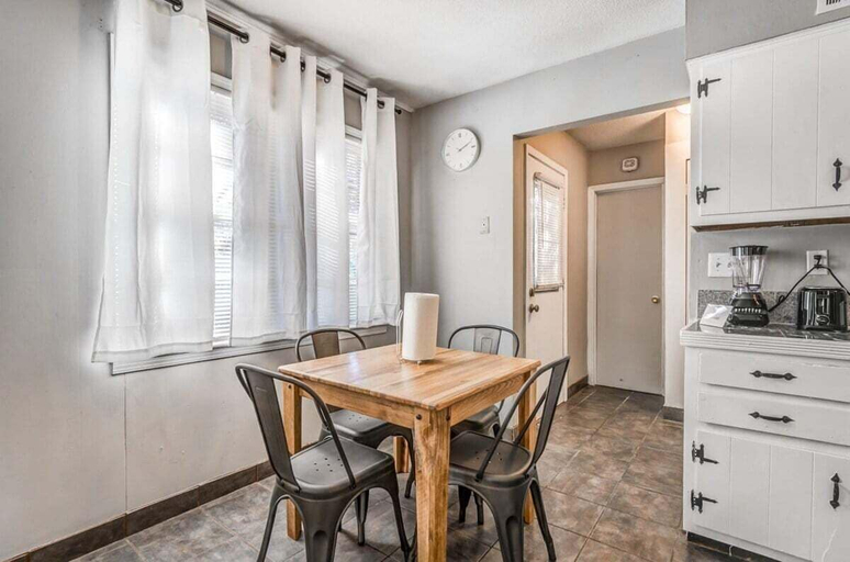 Private kitchen 5, Yale Gather Hideaway, Shelby