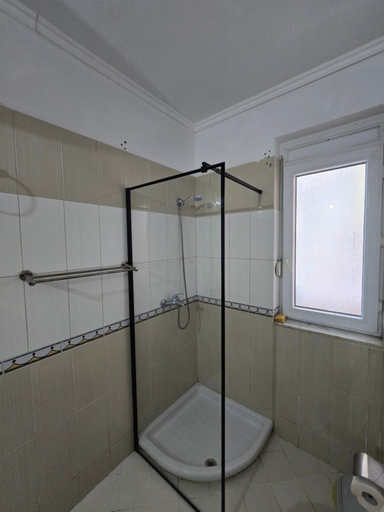 Bathroom 2, Beachfront Studio 3 by Vlora Office, Vlorës