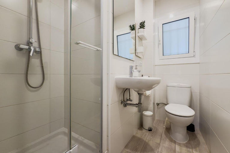 Others 4, Novus Homes Barcelona Collblanc, Barcelona