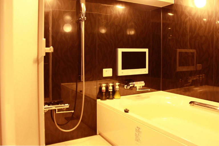 Bathroom 3, HOTEL LiVEMAX Umeda Central, Osaka
