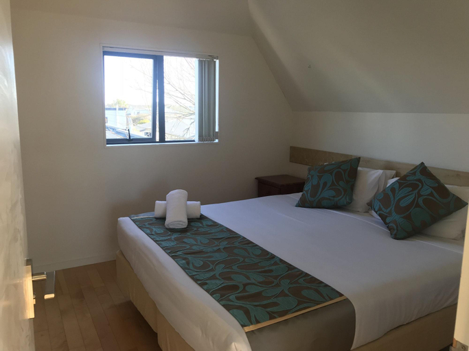 Bedroom 2, Beach Life Apartments, Christchurch