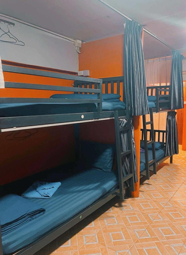 Bedroom 2, Voyagers Hostel, Mueang Krabi