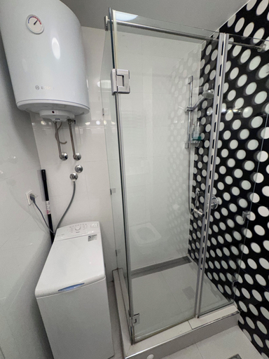 Bathroom 4, City View Apartments, Belgrade