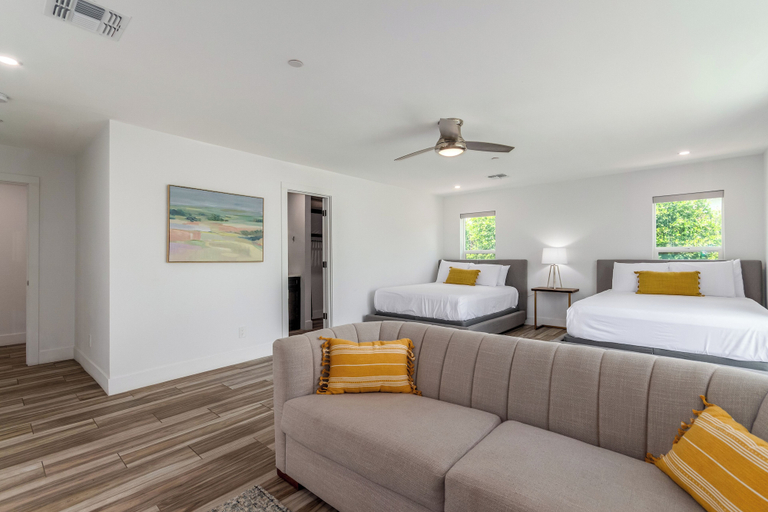 Interior 3, Desert Daze - Sparkling Pool - Mins to Old Town, Maricopa