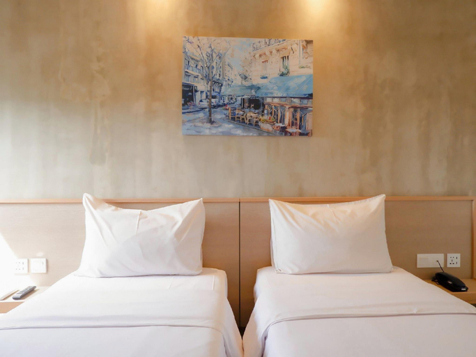 Bedroom 2, Swiss-Belexpress Cilegon, Cilegon