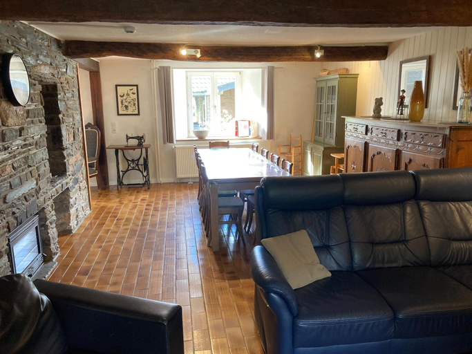 Others 5, Holiday Home with Sauna in Sourbrodt, Liège