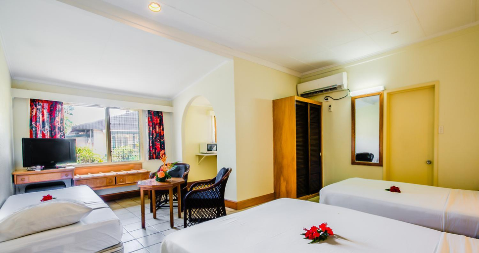 Bedroom 4, Tanoa Skylodge Hotel, Ba