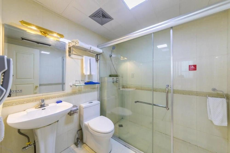 Bathroom 4, Ocean Hotel Tianjin, Tianjin