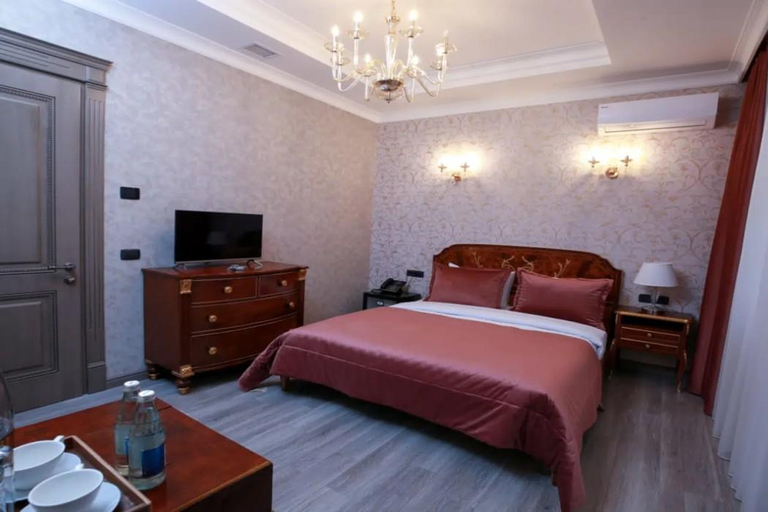 Bedroom 4, West Inn Hotel Baku, Baku