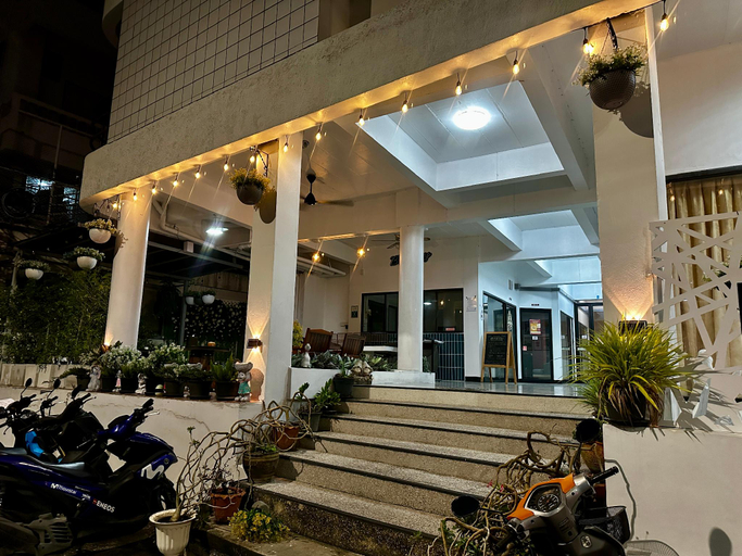 Exterior & Views 5, The Lin Fifty, Khlong Toey