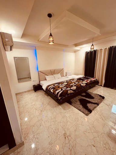 Bedroom 3, Taj Guest House, Agra