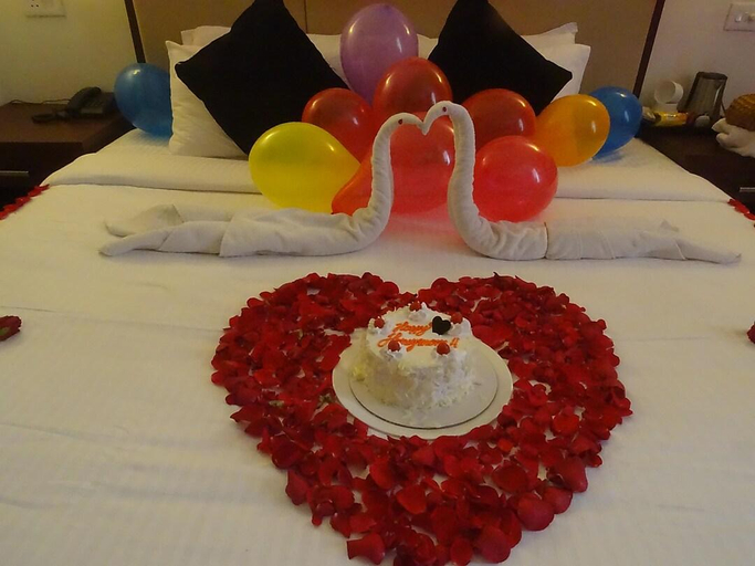 Food & Drinks 5, Hotel Opalo Kailas, Thiruvananthapuram