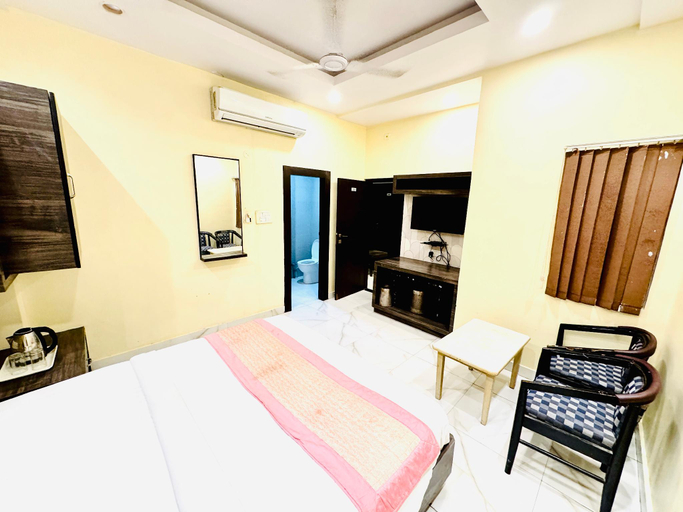 Bedroom 3, Hotel MEGHA INN, Lucknow