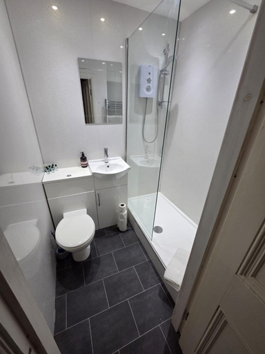 Bathroom 3, The White Hart Hull, Kingston upon Hull