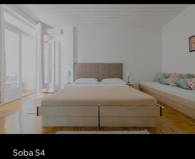 Others 3, Brela S1 S4, Brela