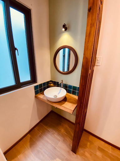 Bathroom 3, laholm hotel, Nha Trang