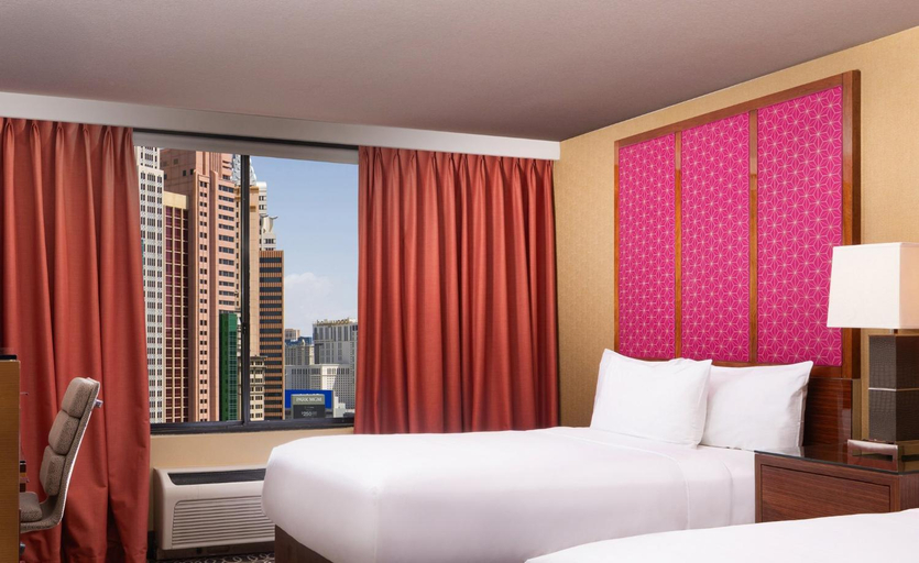 Bedroom 2, Excalibur Hotel, Clark