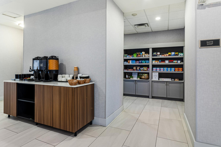 Food & Drinks 5, Homewood Suites by Hilton Beaumont, TX, Jefferson