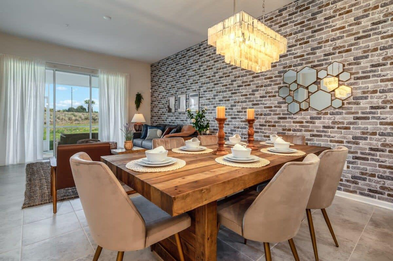 1, Modern Condo, Spacious Layout and Mickey Bedroom, Osceola