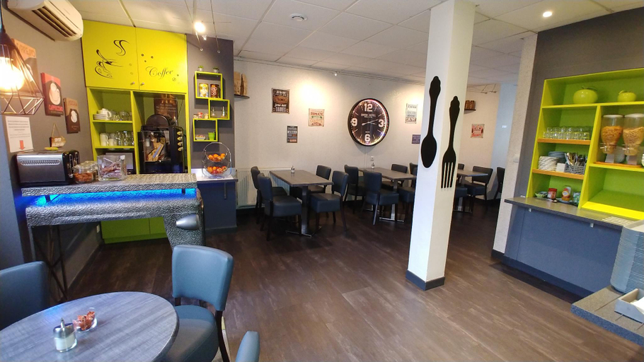 Food & Drinks 5, Hotel Le Cheval Blanc, Charente