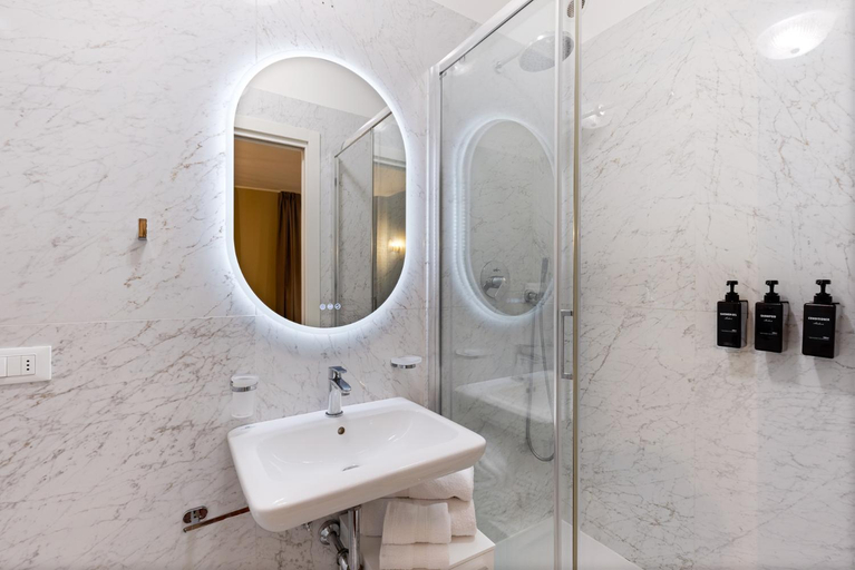 Others 4, - NEW - Venice Suite San Marco 213, Venezia