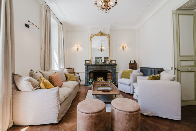 Lounge 2, Château Saint Perret, Vaucluse