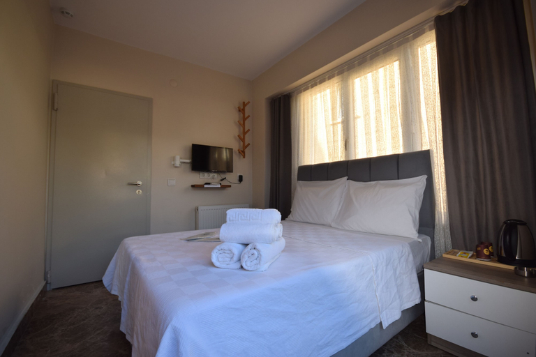 Room 5, Buyukada Carsi Pansiyon, Adalar