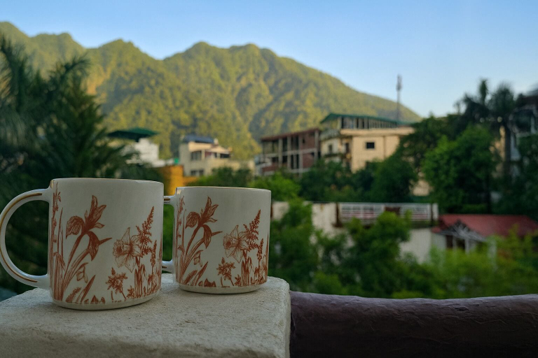 Balcony, Oslo by Around stays, Garhwal