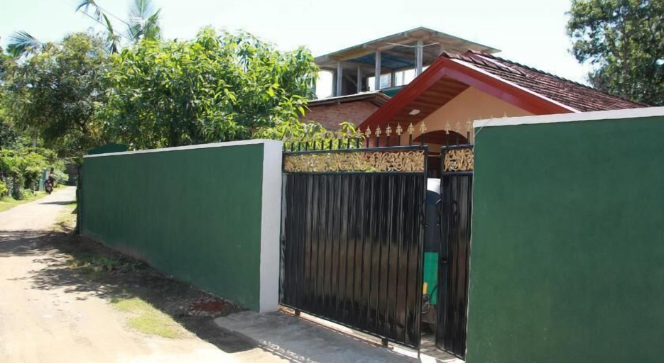 Exterior & Views 2, Amible guest home, Weligama