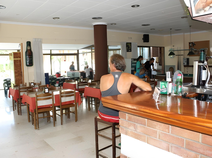 Food & Drinks, Aparthotel Las Mariposas, Girona