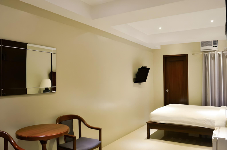 Bedroom 4, Ritz Hotel Angeles, Mabalacat